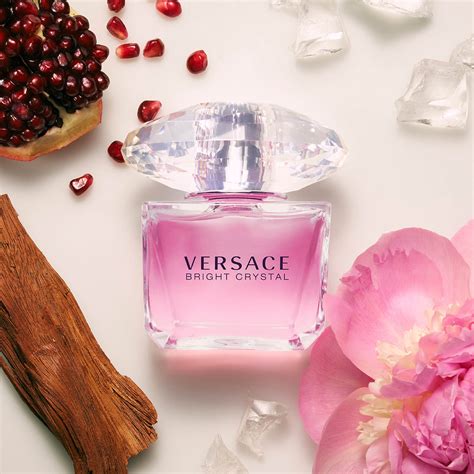 does versace bright crystal smell good|versace bright crystal without cap.